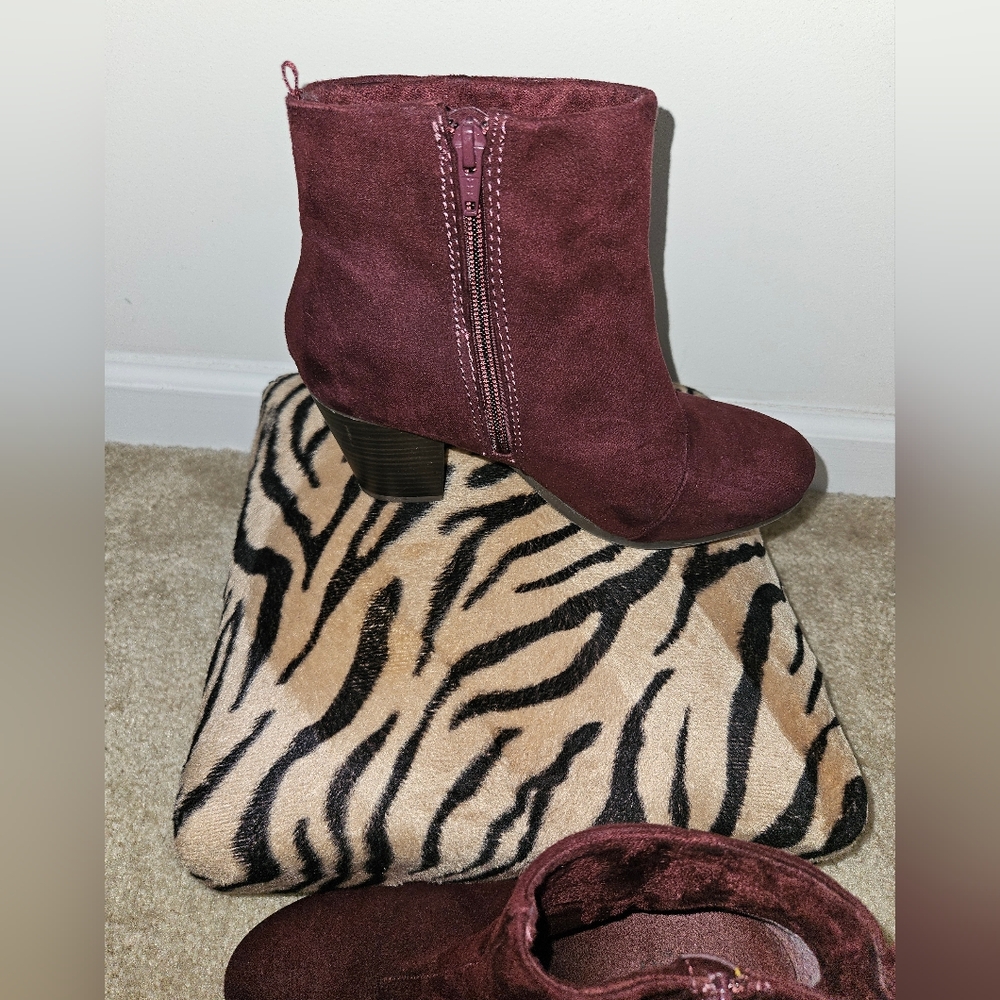 Old Navy Maroon Suede Ankle Boots